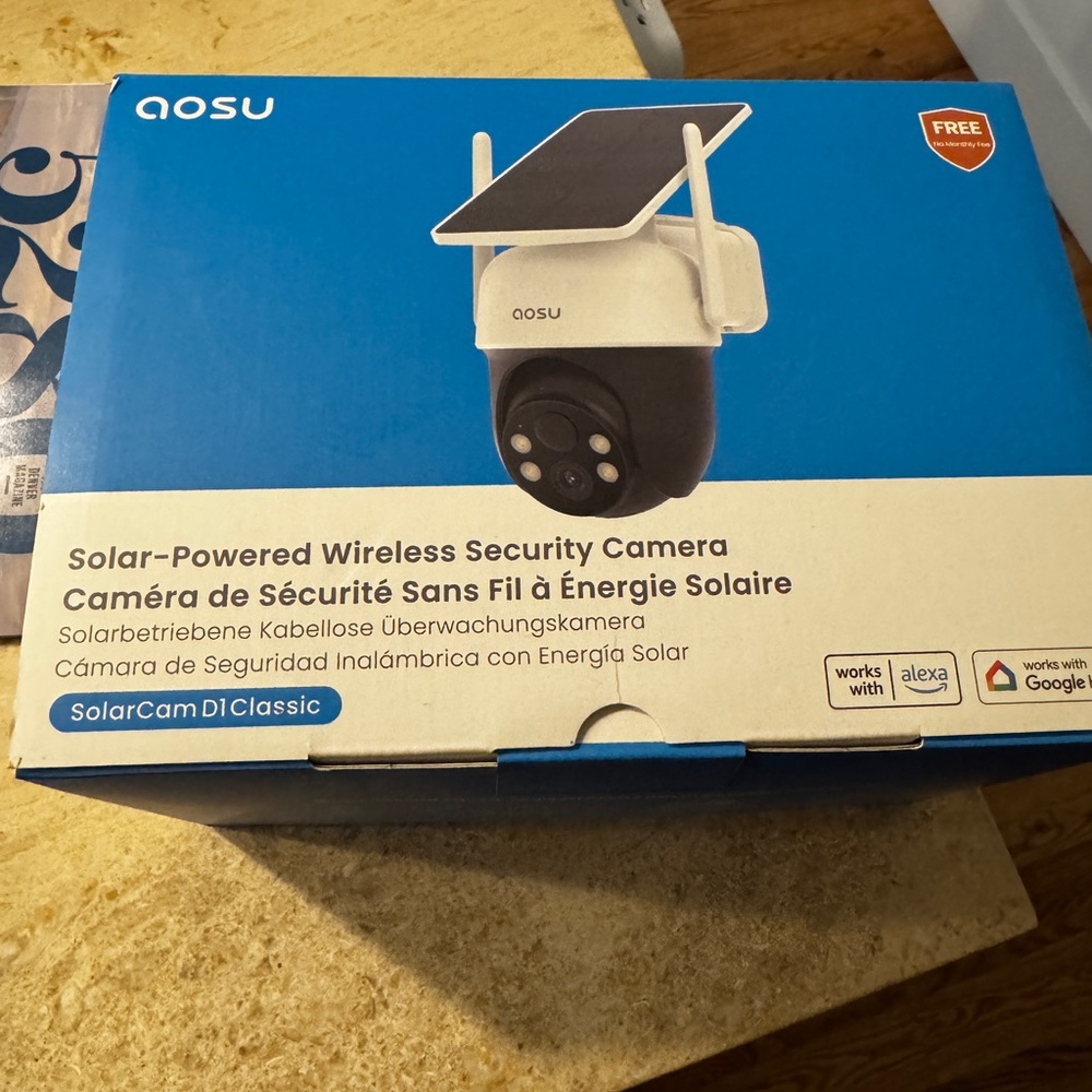 AOSU Solar-Powered Wireless Security Camera SolarCam D1 Classic